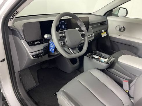 New 2026 Hyundai Ioniq 5 SEL AWD/4WD image 3