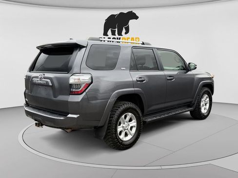 Used 2022 Toyota 4Runner SR5 Premium AWD/4WD image 3