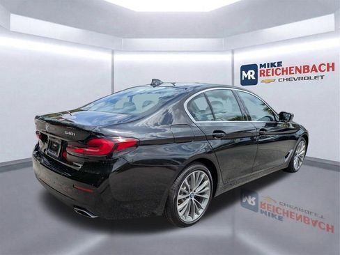 Used 2023 BMW 540i xDrive w/ Premium Package AWD/4WD image 4