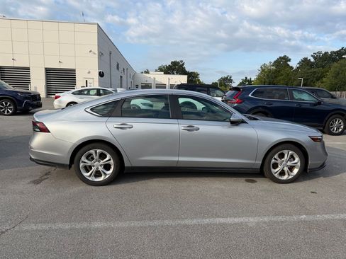 Used 2024 Honda Accord LX image 5