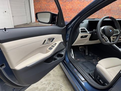 New 2026 BMW M340i xDrive image 9