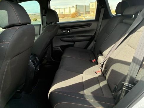 Used 2025 Honda CR-V Sport image 12