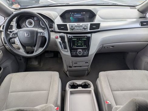 Used 2016 Honda Odyssey SE image 14