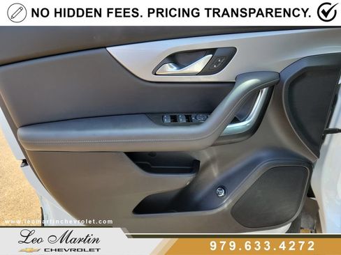 Used 2022 Chevrolet Blazer LT FWD image 17