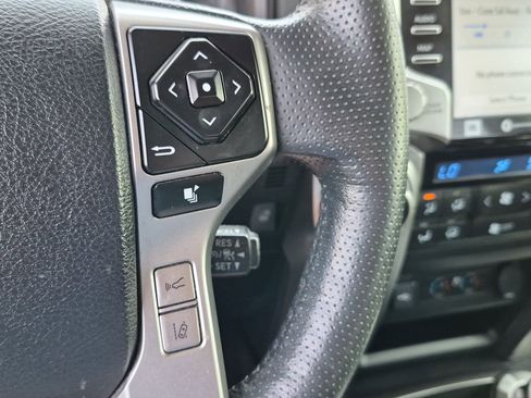 Used 2024 Toyota 4Runner Limited AWD/4WD image 20