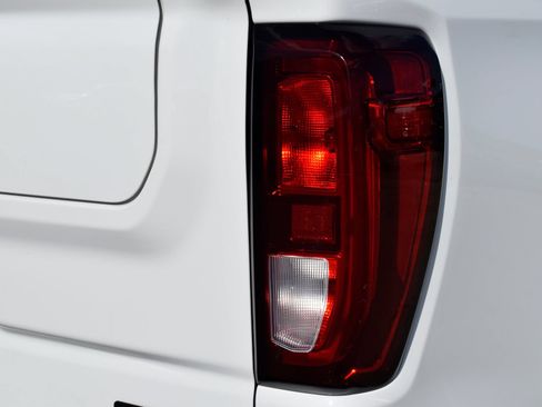 Used 2021 GMC Sierra 1500 Elevation AWD/4WD image 20