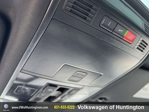 Certified 2023 Volkswagen Tiguan SE R-Line AWD/4WD image 30