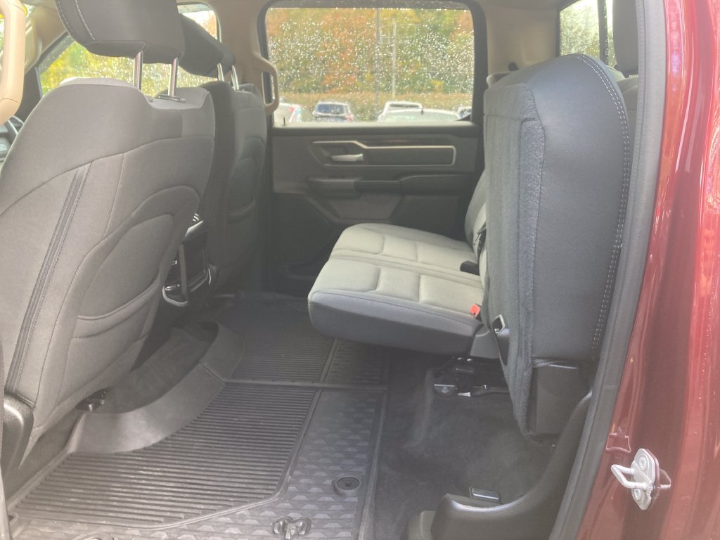 Used 2020 RAM 1500 Big Horn AWD/4WD image 32