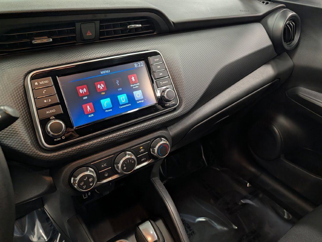 Used 2024 Nissan Kicks S FWD image 11