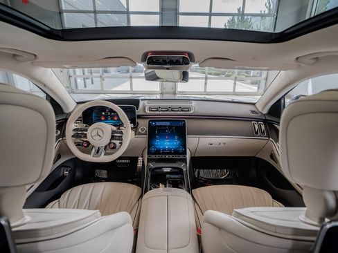 Used 2025 Mercedes-Benz S 63 AMG S image 27