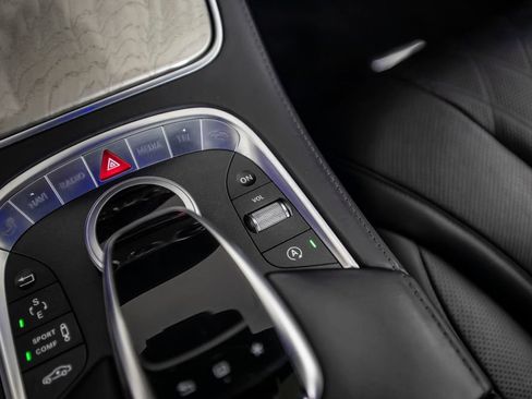Used 2015 Mercedes-Benz S 550 Sedan image 38