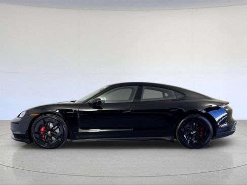 New 2026 Porsche Taycan 4S AWD/4WD image 2