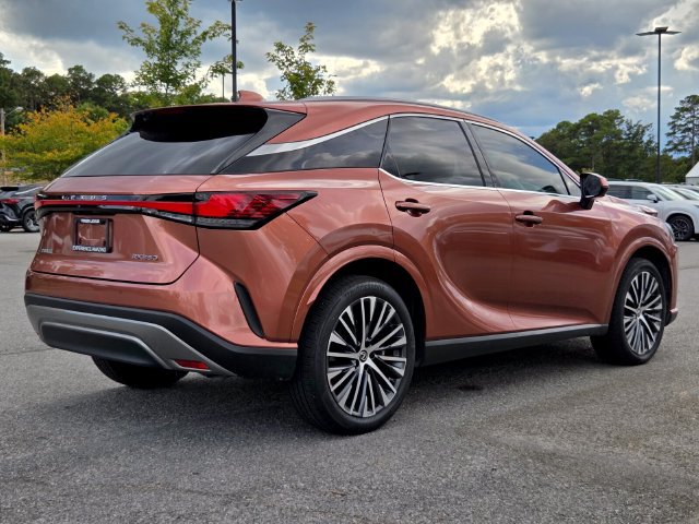 Used 2023 Lexus RX 350 Premium Plus w/ Cold Area Package FWD image 5