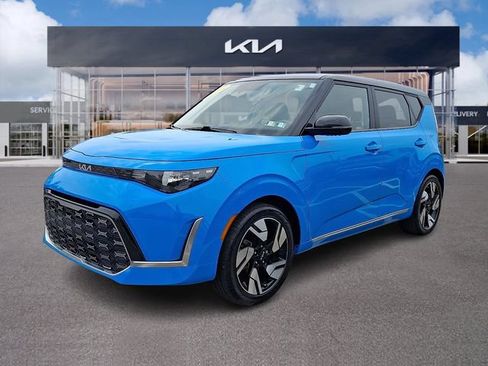 Used 2023 Kia Soul GT-Line FWD image 3