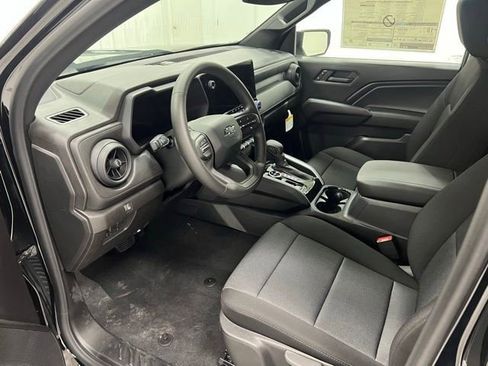 New 2026 Chevrolet Colorado Trail Boss AWD/4WD image 6