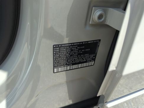 New 2026 Volkswagen Tiguan SEL R-Line AWD/4WD image 47