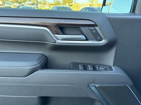 New 2026 GMC Sierra 1500 Elevation image 13