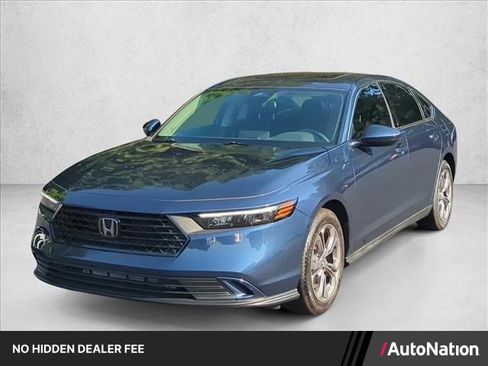 Used 2023 Honda Accord EX image 1