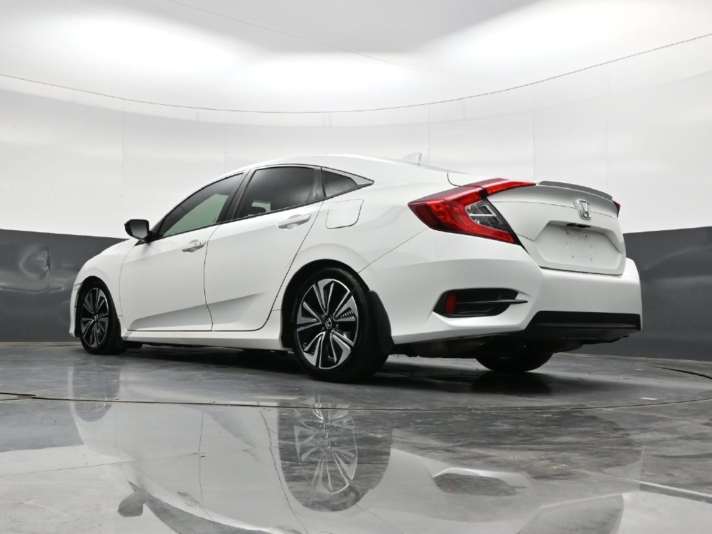 Certified 2018 Honda Civic EX-T image 34