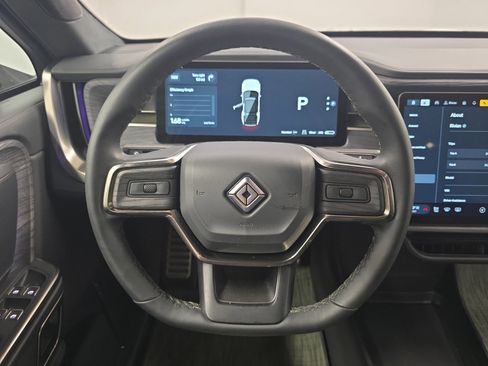 Used 2024 Rivian R1S Adventure AWD/4WD image 28