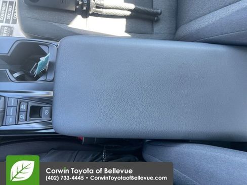 Used 2025 Toyota Camry LE image 16