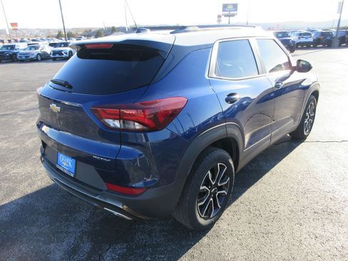 Used 2022 Chevrolet TrailBlazer ACTIV image 5