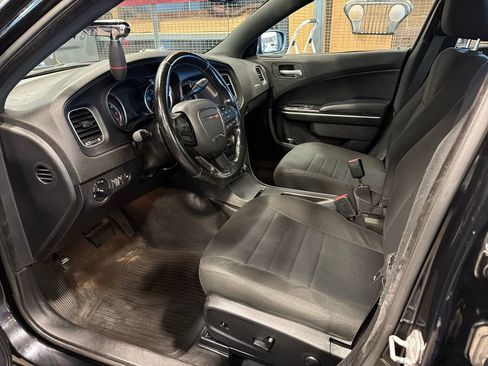 Used 2019 Dodge Charger Police w/ Convenience Group I AWD/4WD image 3