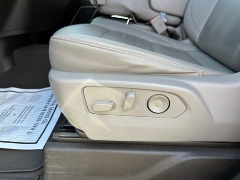 Used 2024 GMC Sierra 1500 SLT image 20