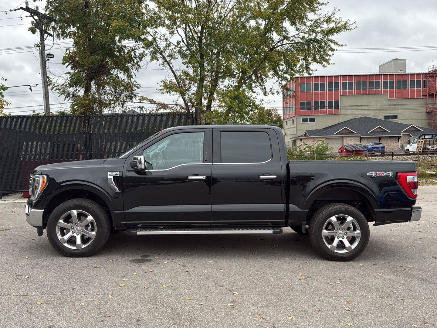 Used 2022 Ford F150 Lariat AWD/4WD image 6