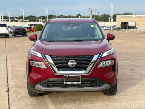 Certified 2023 Nissan Rogue SV image 2