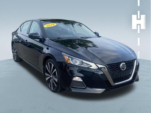 Used 2020 Nissan Altima 2.5 SR FWD image 1