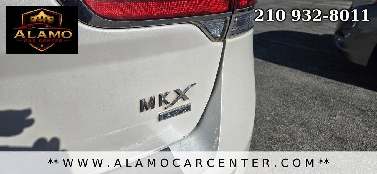 Used 2012 Lincoln MKX AWD image 12