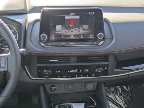 New 2026 Nissan Rogue Rock Creek w/ Rock Creek Premium Package image 10