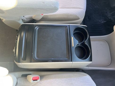 Used 2019 Toyota Sienna LE image 20