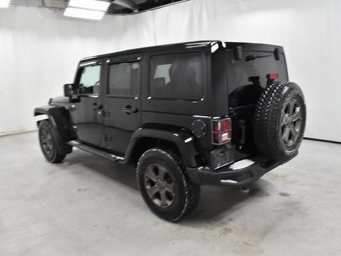 Used 2018 Jeep Wrangler Unlimited Sport w/ Dual Top Group image 7