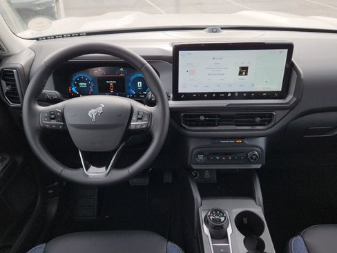 New 2025 Ford Bronco Sport Outer Banks w/ Outer Banks Tech Package+ image 24