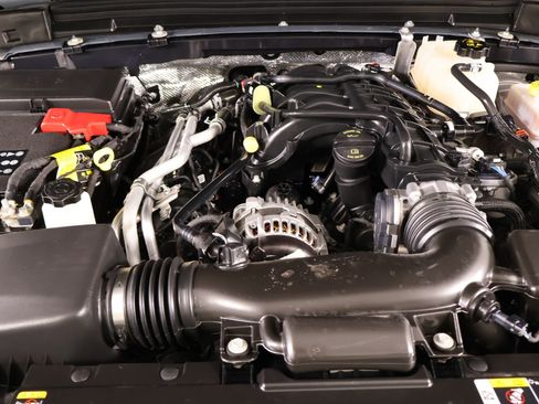 Used 2024 Jeep Wrangler Unlimited Sport AWD/4WD image 19