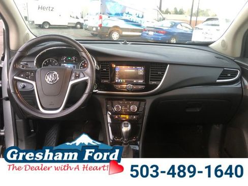 Used 2022 Buick Encore Preferred image 13