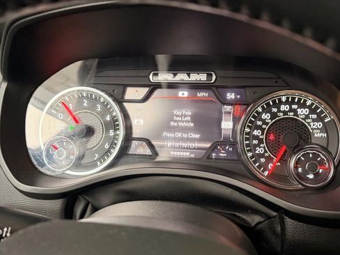 Used 2023 RAM 1500 Laramie image 17