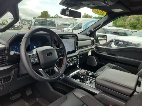 Used 2026 Ford F150 Raptor AWD/4WD image 18
