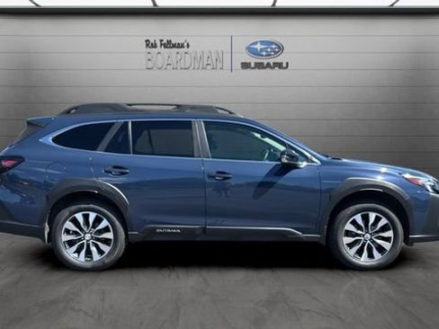 Used 2024 Subaru Outback Limited AWD/4WD image 3