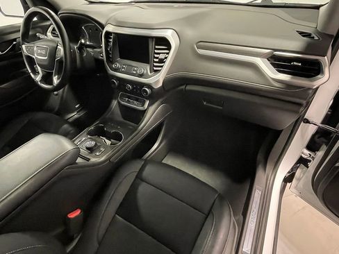 Used 2022 GMC Acadia SLT w/ Elevation Edition image 32
