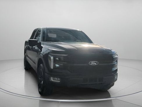 New 2025 Ford F150 Platinum w/ FX4 Off-Road Package image 4