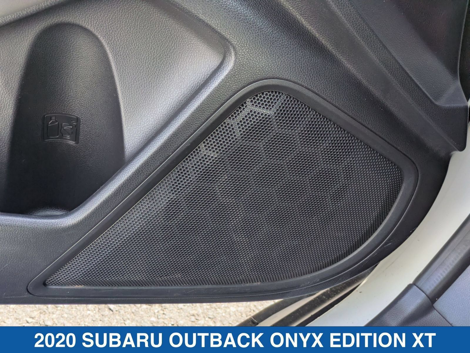 Used 2020 Subaru Outback Onyx Edition XT AWD/4WD image 14