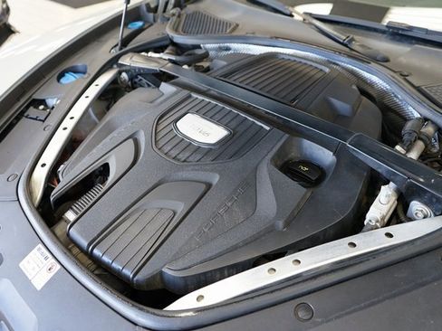 Used 2019 Porsche Panamera 4 image 59