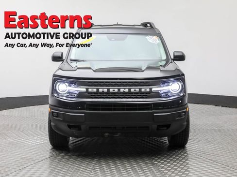 Used 2023 Ford Bronco Sport Badlands image 2
