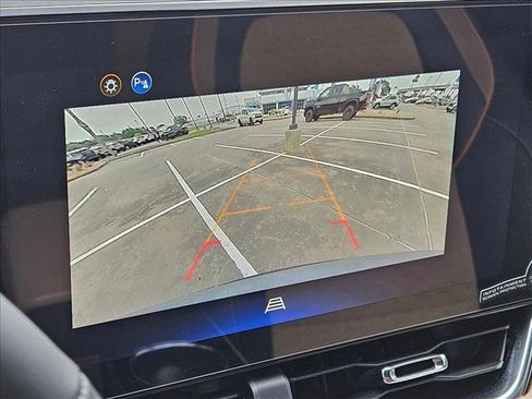 New 2026 Chevrolet Equinox ACTIV FWD image 13