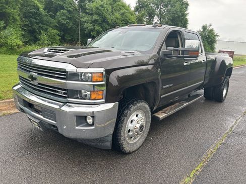 Used 2018 Chevrolet Silverado 3500 LTZ w/ Duramax Plus Package AWD/4WD image 1