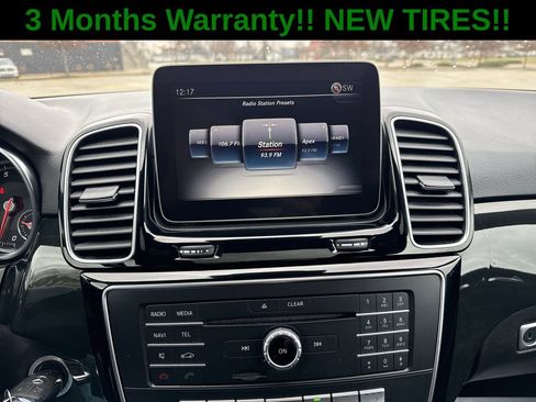 Used 2019 Mercedes-Benz GLE 400 4MATIC w/ Premium 1 Package image 17