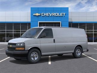 New 2025 Chevrolet Express 3500 Work Van w/ Driver Convenience Package video 2